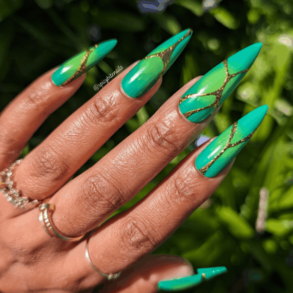 Green with Envy – Y2K Green Aura and Gold Chrome False Press-On Nail Extensions 10pcs