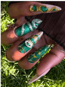 Serpent’s Spell - Witchy Snake Themed Green Cat-Eye and Gold Chrome Press-On Nail Extensions 10pcs