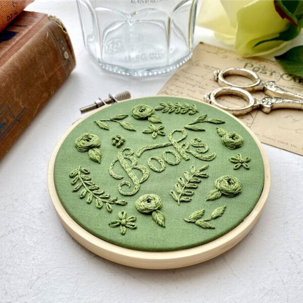 Books monochrome embroidery // PDF Pattern Download 4″ Hoop