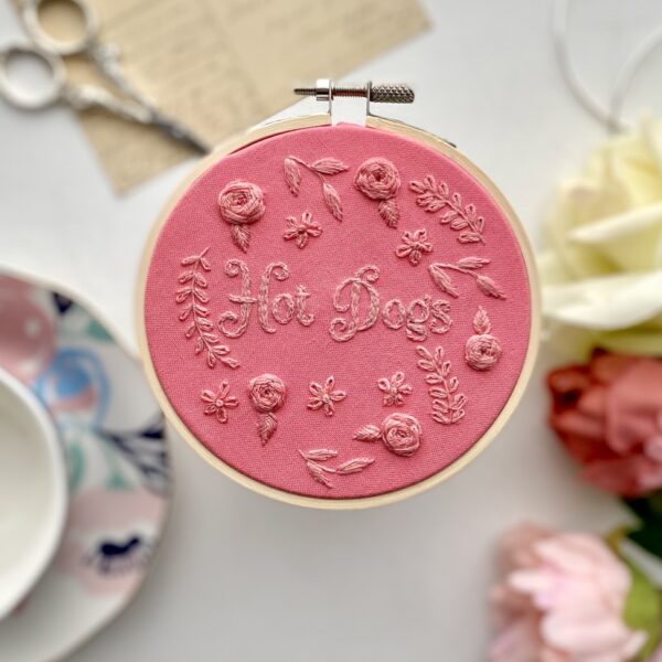 Hot dogs monochrome embroidery // PDF Pattern Download 4″ Hoop
