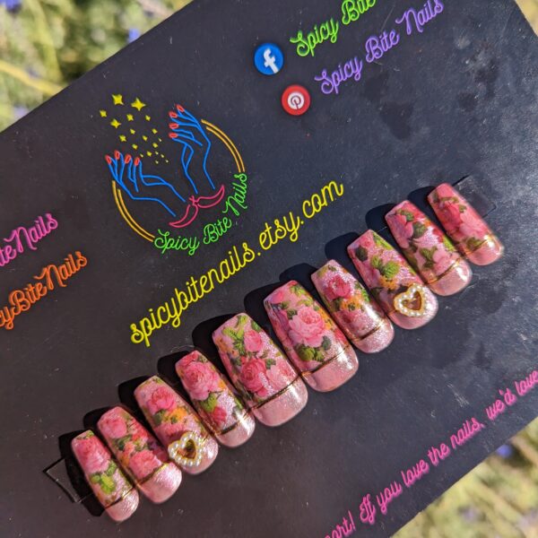 Garden Party – Pink Cat Eye Rose and Pearl Chrome Valentines Day Press-On Nail Extensions 10pcs