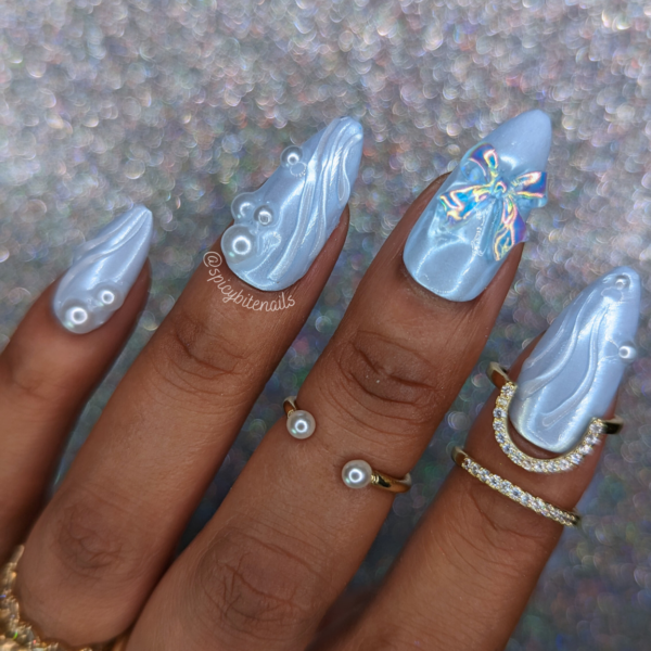 The Blue Pearl – Blue and White Chrome Pearl Coquette False Press-On Nail Extensions 10pcs