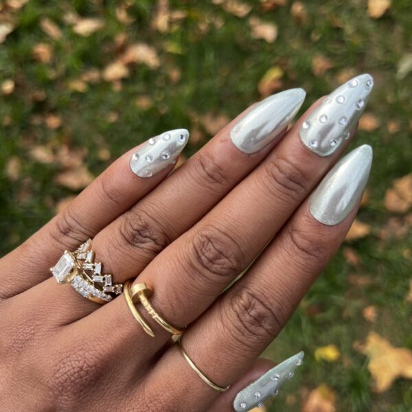 Pistachio Glazed Donut Nails – Sage Green and Rhinestone Pearl Chrome False Press-On Nail Extensions 10pcs