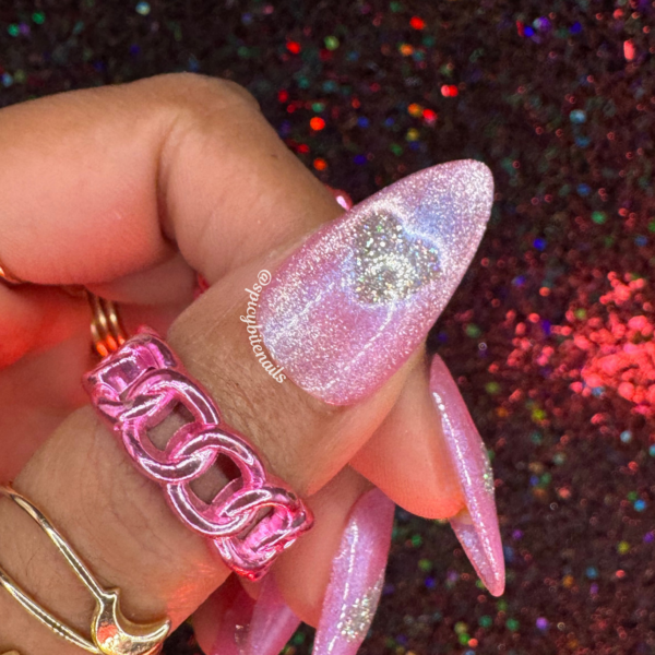 Sugar Rush – Pink and Silver Cat-Eye Heart Press-On Nail Extensions 10pcs