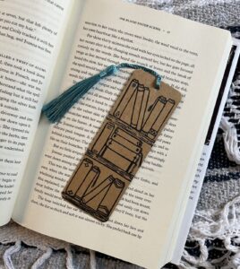 Fill-In Bookmark for The 14 Books Challenge (Bookshelves Version)