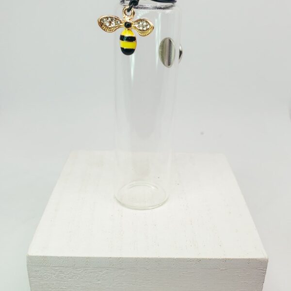 Prop Station – Bee